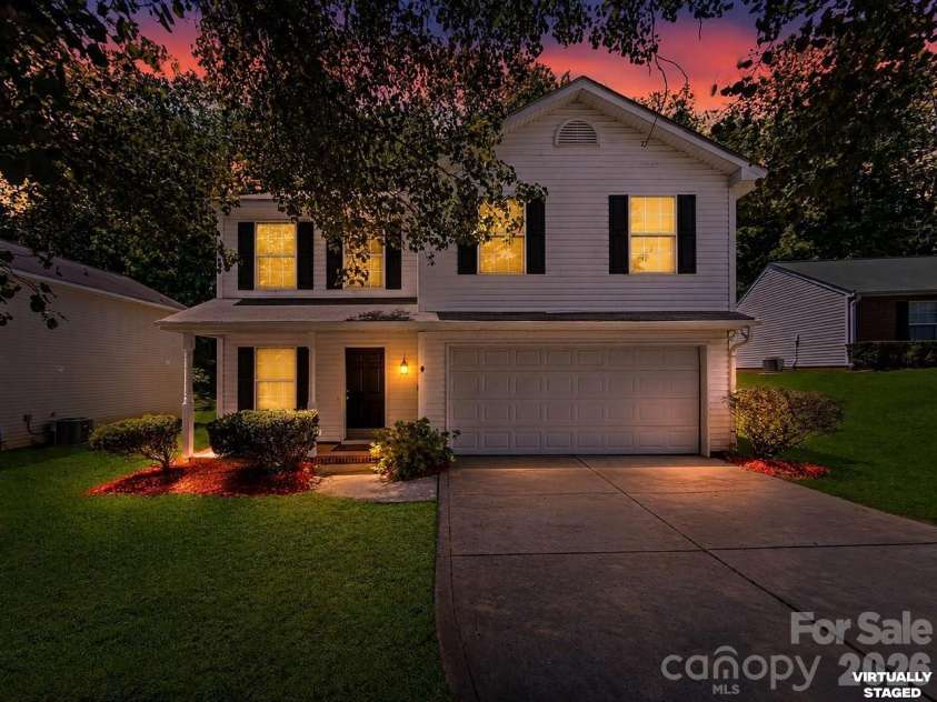 2114 Pleasant Dale Drive, Charlotte, NC 28214.  MLS# CAR4382602, YatesRealty ID 27574. 