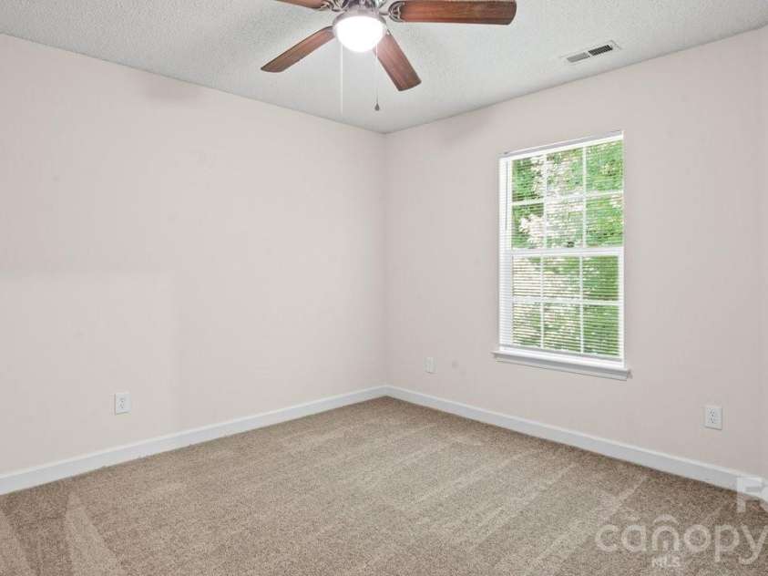 2114 Pleasant Dale Drive, Charlotte, NC 28214.  MLS# CAR4382602, YatesRealty ID 27574. 