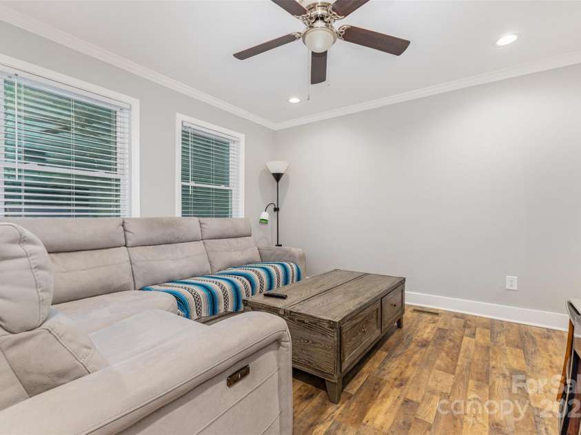 2307 Pritchard Street, Kannapolis, NC 28081.  MLS# CAR4282558, YatesRealty ID 27574. 