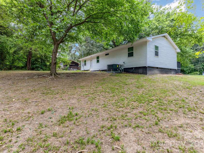 2307 Pritchard Street, Kannapolis, NC 28081.  MLS# CAR4282558, YatesRealty ID 27574. 