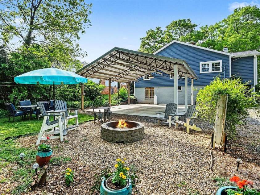 720 Sumter Street, Shelby, NC 28150.  MLS# CAR4367806, YatesRealty ID 27575. Uncovered outdoor entertaining area...