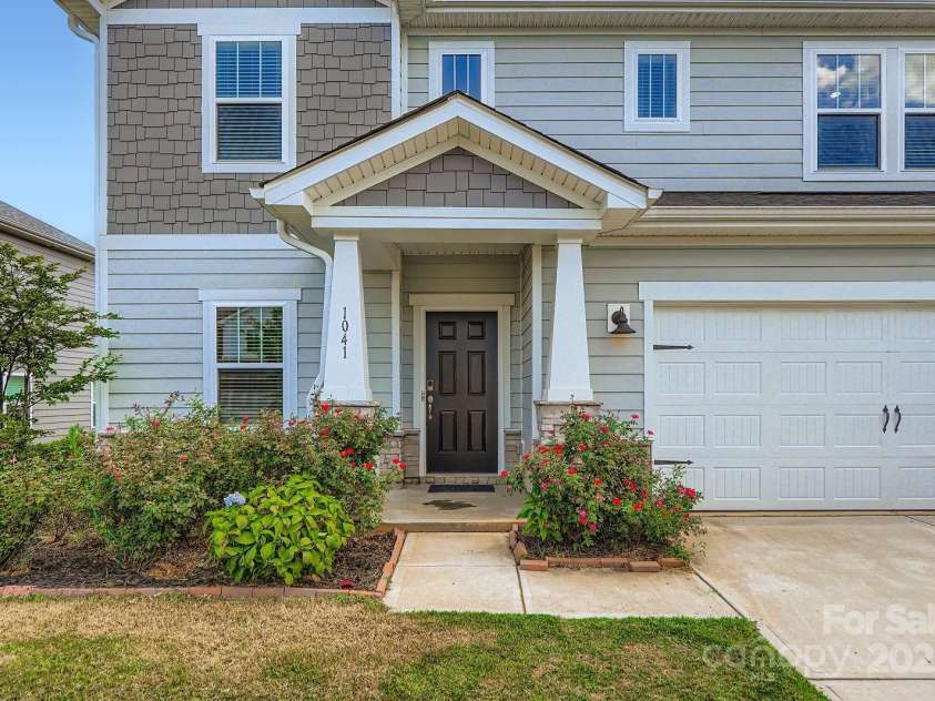 1041 Red Apple Street, Monroe, NC 28110.  MLS# CAR4283878, YatesRealty ID 27576. 