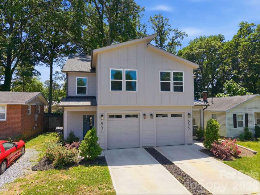 831 Mcarthur Avenue, Charlotte, NC 28206.  MLS# CAR4383179, YatesRealty ID 27576. 