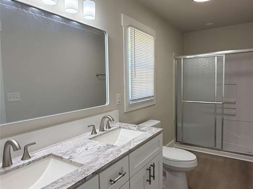 500 Broad Street, Kannapolis, NC 28081.  MLS# CAR4380077, YatesRealty ID 27577. 