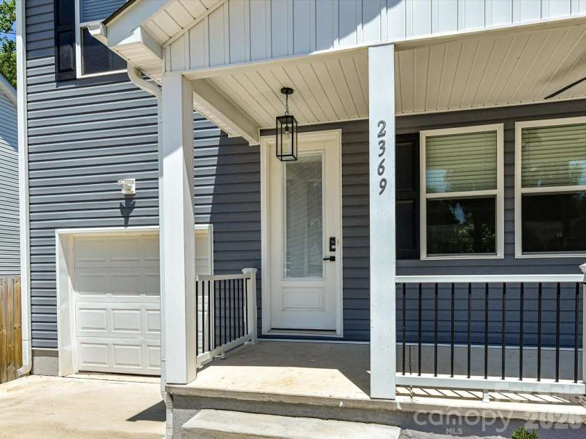 2369 Glenwood Street, Kannapolis, NC 28083.  MLS# CAR4384660, YatesRealty ID 27579. 