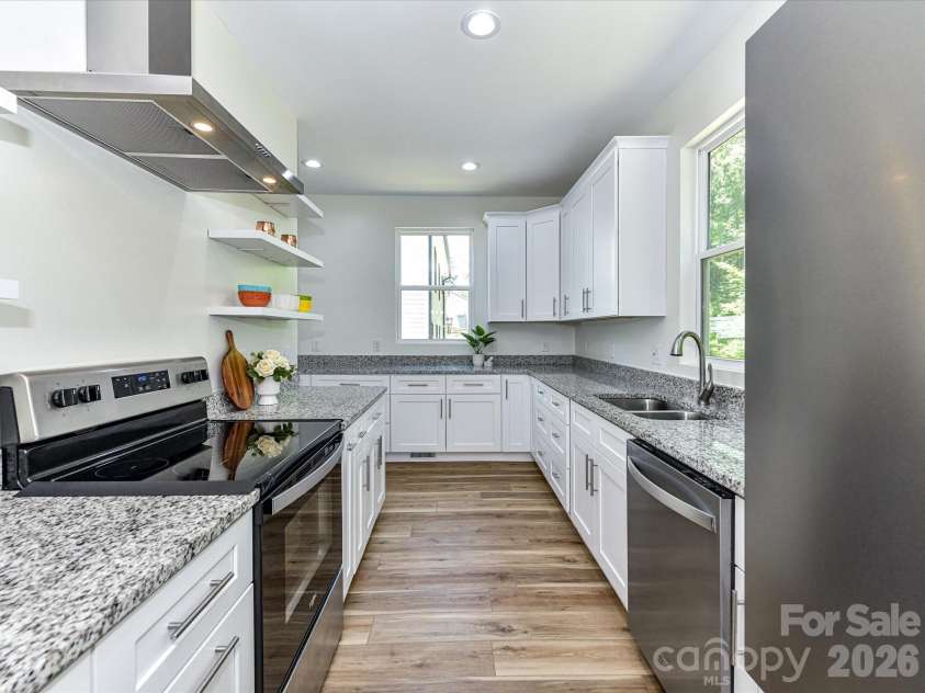 2369 Glenwood Street, Kannapolis, NC 28083.  MLS# CAR4384660, YatesRealty ID 27579. 
