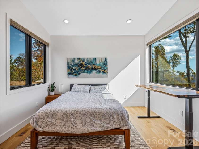 15 Laurel Ledge Way, Fletcher, NC 28732.  MLS# CAR4316029, YatesRealty ID 2758. Views to the north and south!