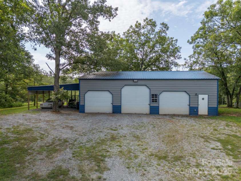 178 Star Trail Drive, Forest City, NC 28043.  MLS# CAR4284422, YatesRealty ID 27581. 