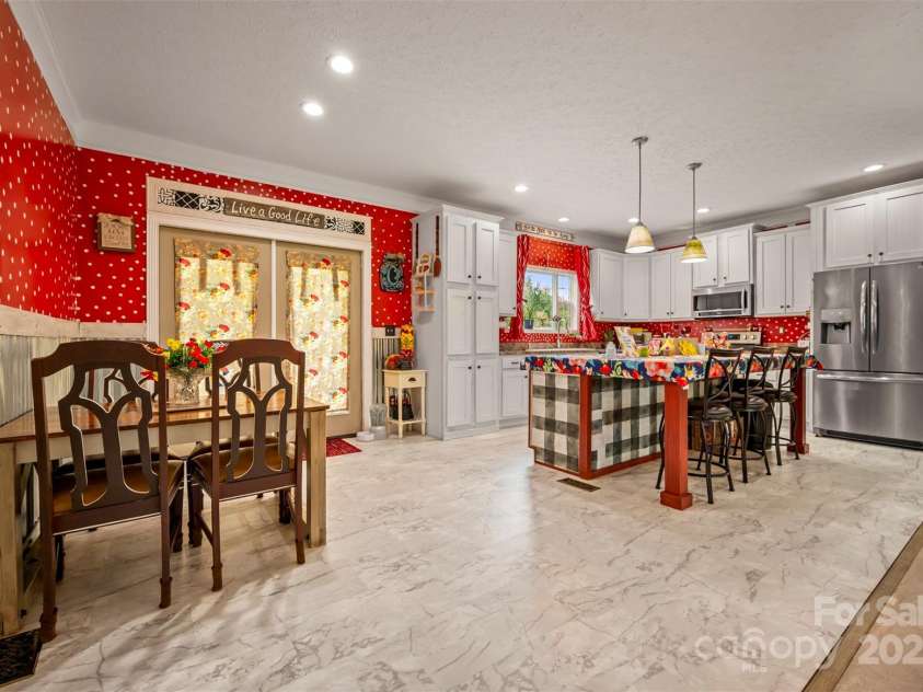 178 Star Trail Drive, Forest City, NC 28043.  MLS# CAR4284422, YatesRealty ID 27581. 