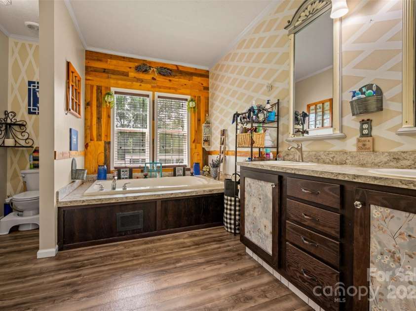 178 Star Trail Drive, Forest City, NC 28043.  MLS# CAR4284422, YatesRealty ID 27581. 