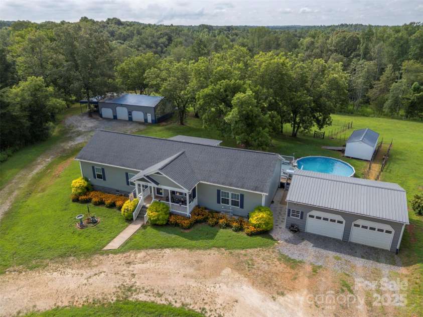 178 Star Trail Drive, Forest City, NC 28043.  MLS# CAR4284422, YatesRealty ID 27581. 
