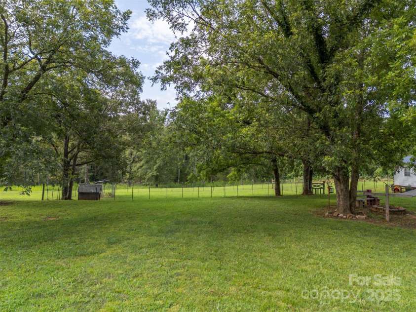178 Star Trail Drive, Forest City, NC 28043.  MLS# CAR4284422, YatesRealty ID 27581. 