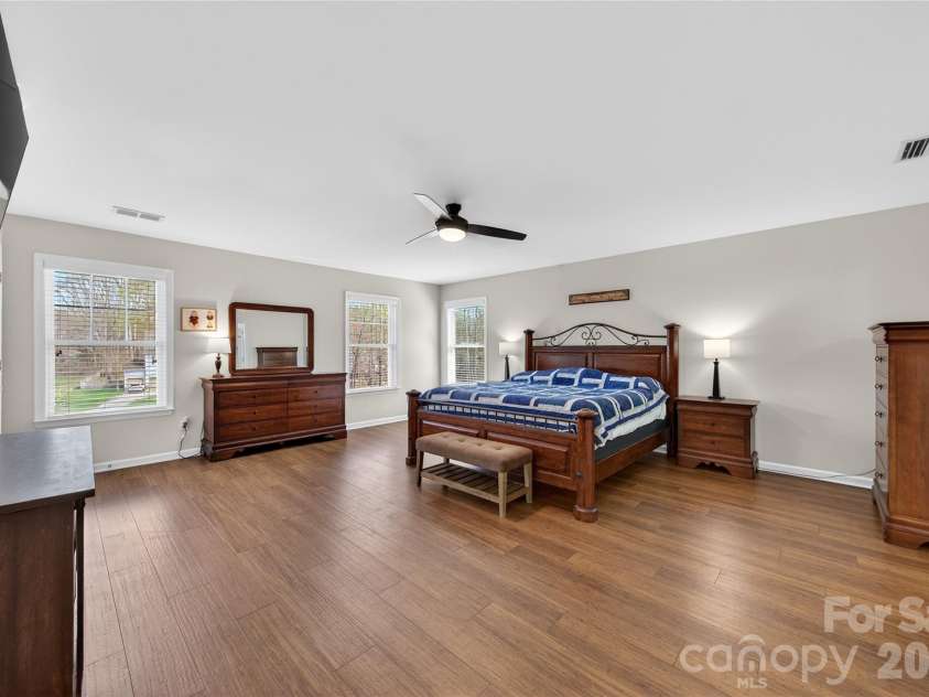 2408 Labelle Drive, Waxhaw, NC 28173.  MLS# CAR4358881, YatesRealty ID 27581. 