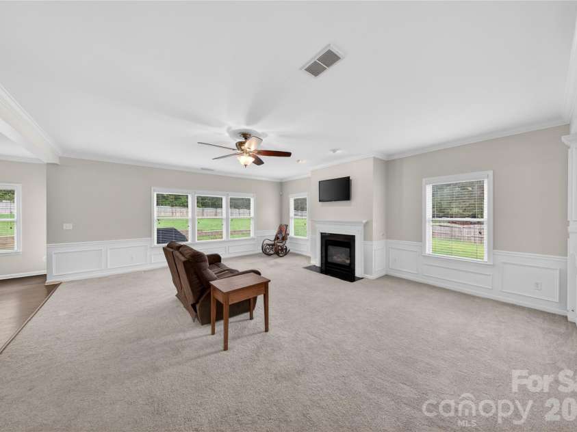 2408 Labelle Drive, Waxhaw, NC 28173.  MLS# CAR4358881, YatesRealty ID 27581. 