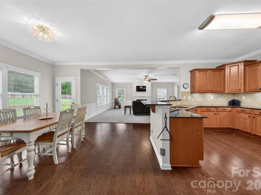2408 Labelle Drive, Waxhaw, NC 28173.  MLS# CAR4358881, YatesRealty ID 27581. 