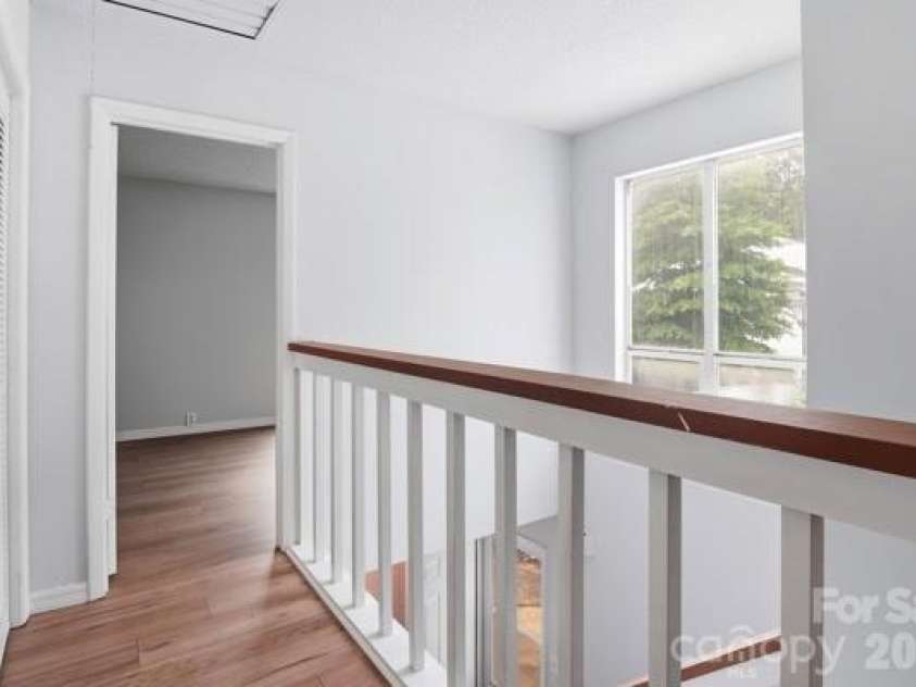 7031 Stonington Lane, Charlotte, NC 28227.  MLS# CAR4388033, YatesRealty ID 27582. 