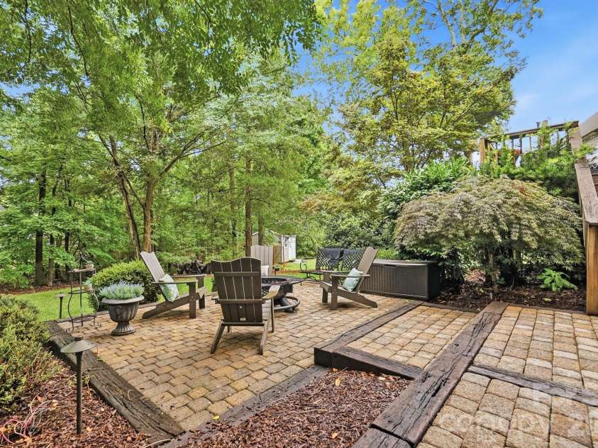 1220 Nightingale Road, Waxhaw, NC 28173.  MLS# CAR4364076, YatesRealty ID 27585. 