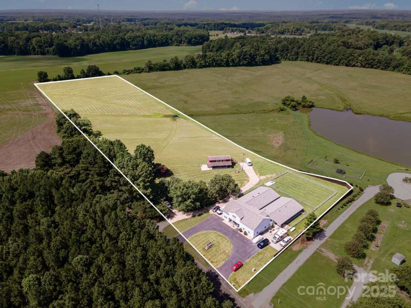 1776 Walter Bowen Road, Henderson, NC 27537.  MLS# CAR4284567, YatesRealty ID 27585. 