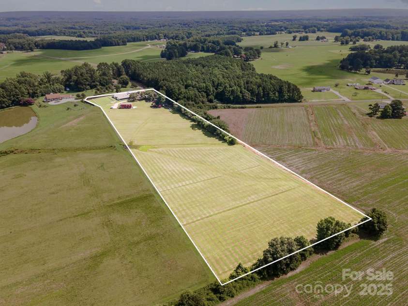 1776 Walter Bowen Road, Henderson, NC 27537.  MLS# CAR4284567, YatesRealty ID 27585. 