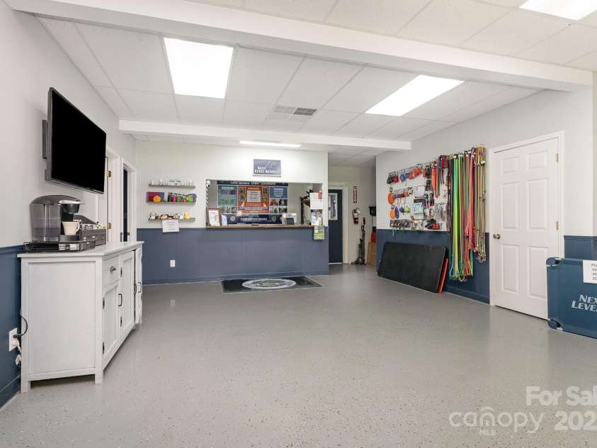 1776 Walter Bowen Road, Henderson, NC 27537.  MLS# CAR4284567, YatesRealty ID 27585. 