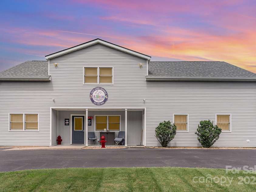 1776 Walter Bowen Road, Henderson, NC 27537.  MLS# CAR4284567, YatesRealty ID 27585. 