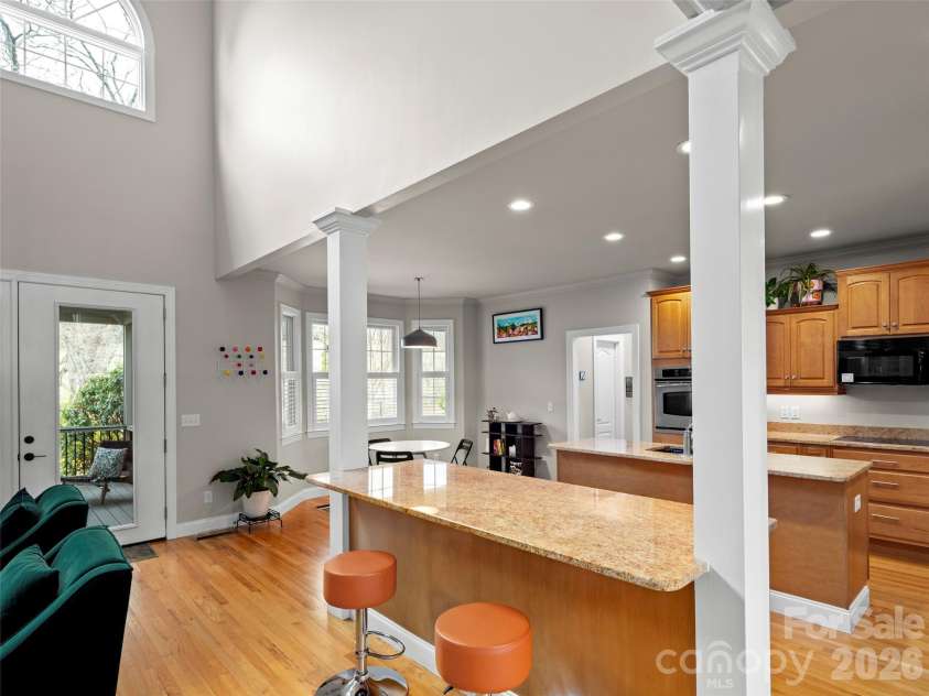 18 Brook Meadows Lane, Arden, NC 28704.  MLS# CAR4369649, YatesRealty ID 27586. Double Island kitchen