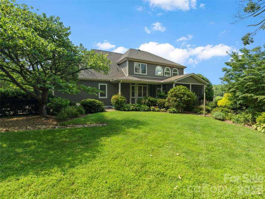 18 Brook Meadows Lane, Arden, NC 28704.  MLS# CAR4369649, YatesRealty ID 27586. Large level  fenced backyard