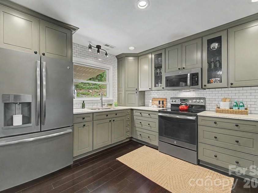 52 Briar Patch Road, Cullowhee, NC 28723.  MLS# CAR4375247, YatesRealty ID 27587. 