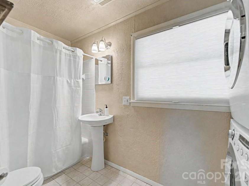 52 Briar Patch Road, Cullowhee, NC 28723.  MLS# CAR4375247, YatesRealty ID 27587. 