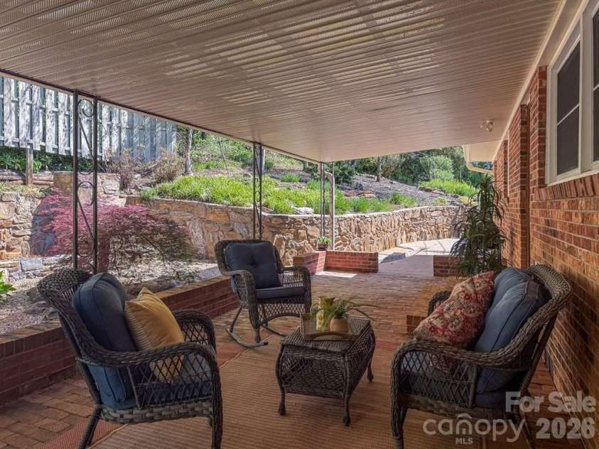 52 Briar Patch Road, Cullowhee, NC 28723.  MLS# CAR4375247, YatesRealty ID 27587. 