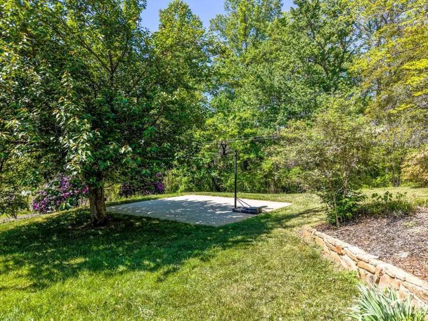52 Briar Patch Road, Cullowhee, NC 28723.  MLS# CAR4375247, YatesRealty ID 27587. 