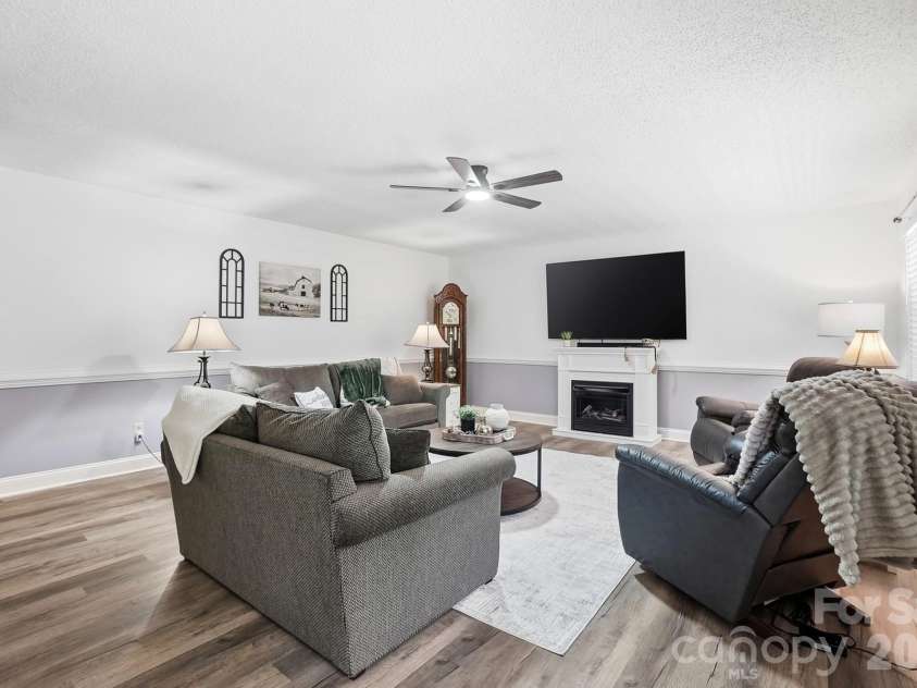 4017 Mullis Newsome Road, Monroe, NC 28110.  MLS# CAR4380952, YatesRealty ID 27588. 