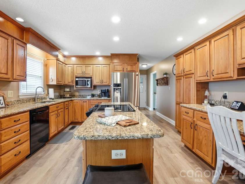 4017 Mullis Newsome Road, Monroe, NC 28110.  MLS# CAR4380952, YatesRealty ID 27588. 