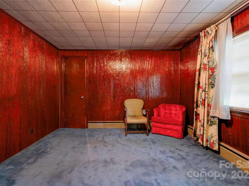 411 Country Club Road, Shelby, NC 28150.  MLS# CAR4283140, YatesRealty ID 27589. Bedroom 4