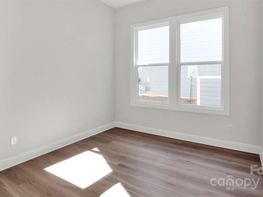 1028 Seven Sisters Avenue, Monroe, NC 28110.  MLS# CAR4237061, YatesRealty ID 2759. Flex Room