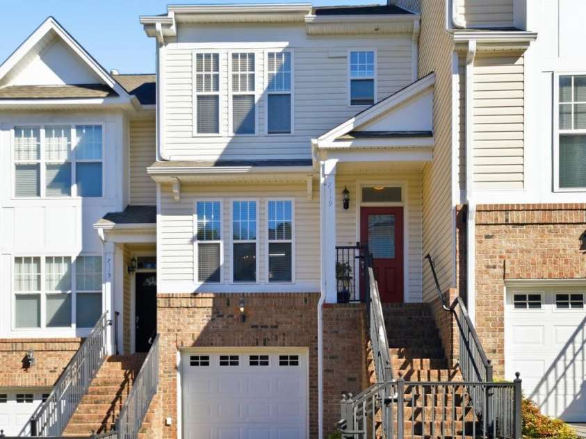 7119 Founders Club Court, Charlotte, NC 28269.  MLS# CAR4317437, YatesRealty ID 2759. 