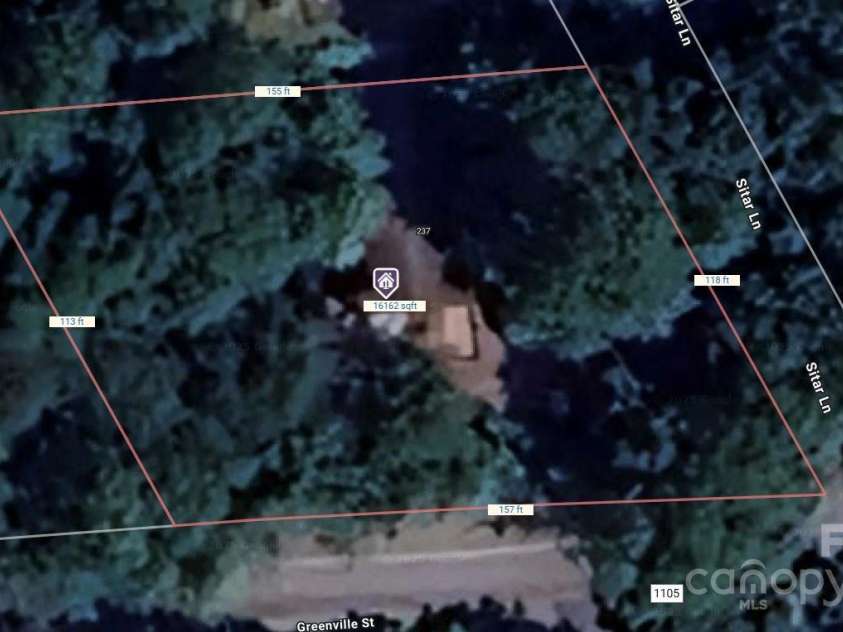 17 Sitar Lane, Saluda, NC 28773.  MLS# CAR4284532, YatesRealty ID 27590. 