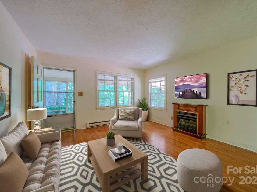 17 Sitar Lane, Saluda, NC 28773.  MLS# CAR4284532, YatesRealty ID 27590. This room is virtually staged