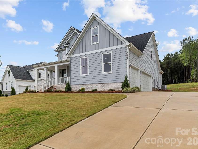 4251 Candlewood Drive, Sherrills Ford, NC 28673.  MLS# CAR4214764, YatesRealty ID 27591. 