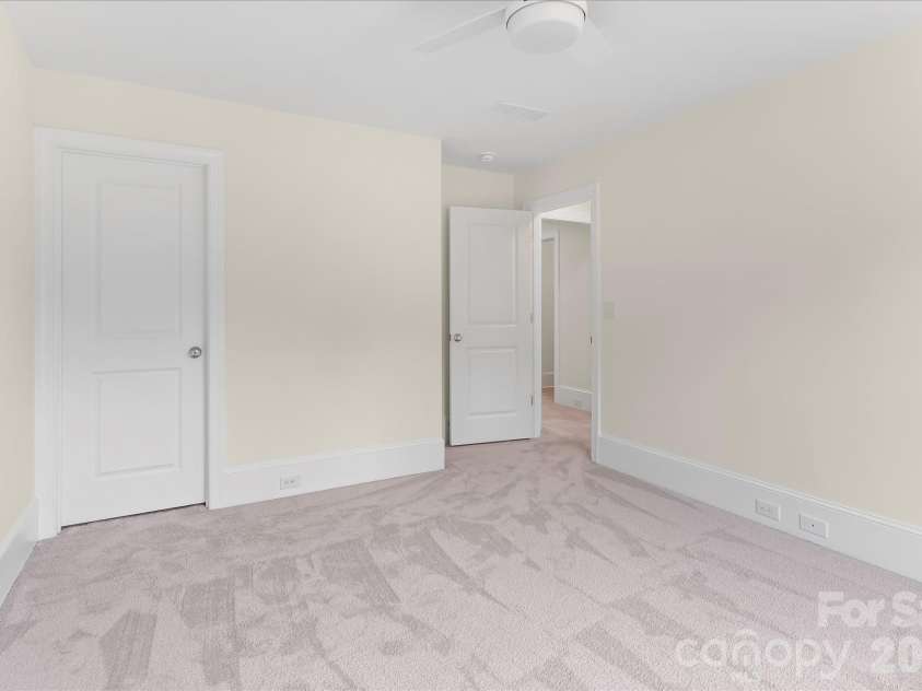 4251 Candlewood Drive, Sherrills Ford, NC 28673.  MLS# CAR4214764, YatesRealty ID 27591. 