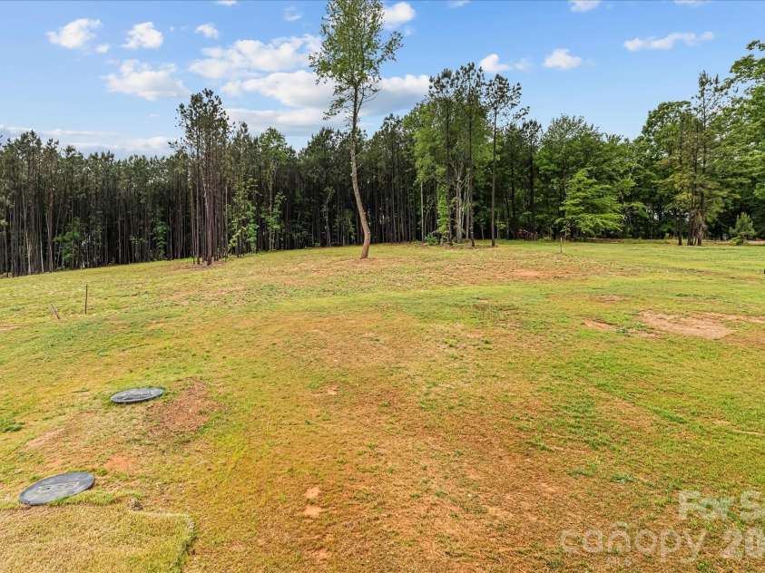 4251 Candlewood Drive, Sherrills Ford, NC 28673.  MLS# CAR4214764, YatesRealty ID 27591. 