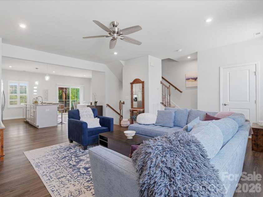 2527 Grantham Place Drive, Fort Mill, SC 29715.  MLS# CAR4374538, YatesRealty ID 27592. 