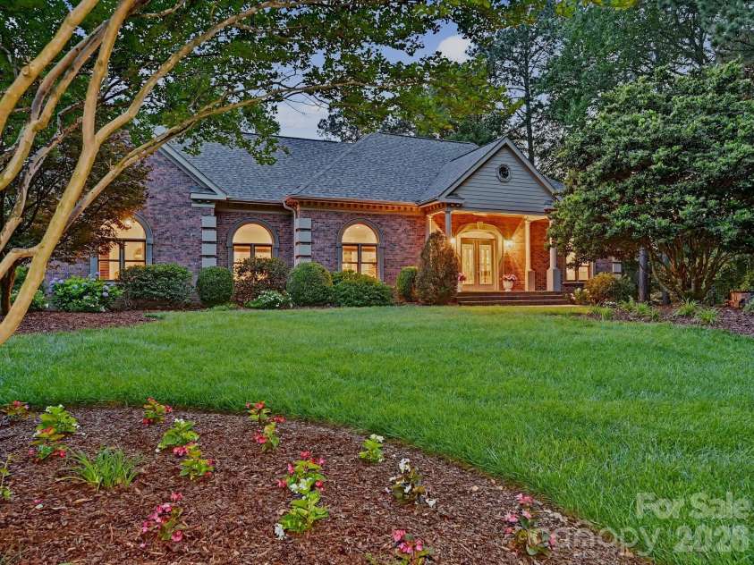 6002 Bluebird Hill Lane, Weddington, NC 28104.  MLS# CAR4386760, YatesRealty ID 27593. 