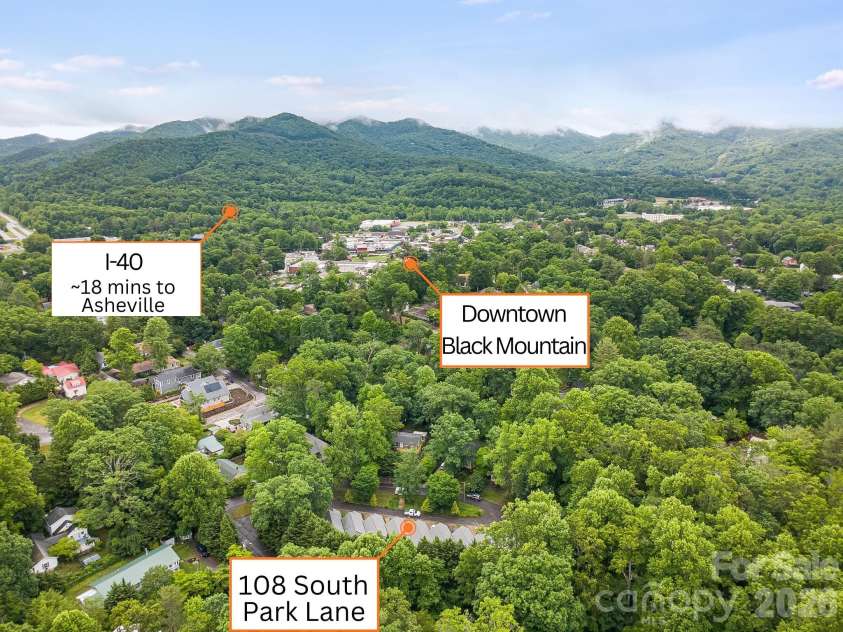 108 South Park Lane, Black Mountain, NC 28711.  MLS# CAR4384038, YatesRealty ID 27595. 