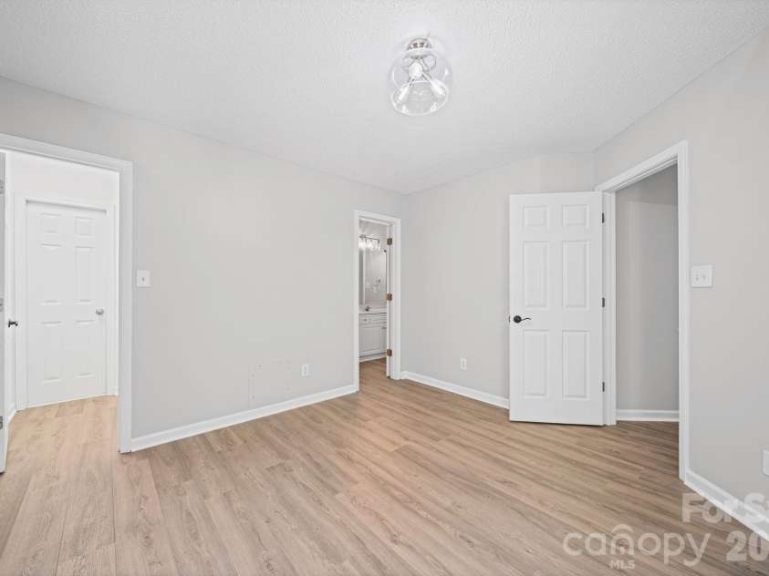 934 Clover Park Drive, Clover, SC 29710.  MLS# CAR4375865, YatesRealty ID 27598. 