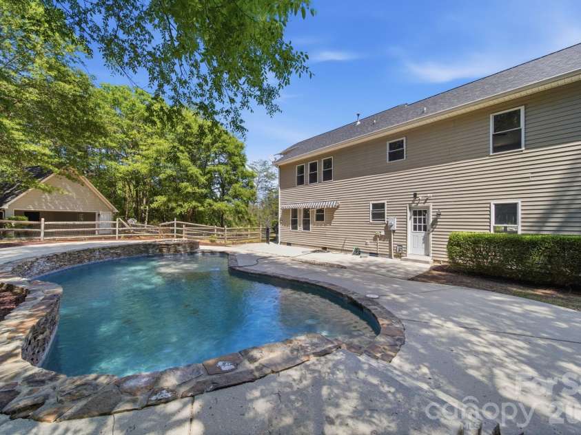 934 Clover Park Drive, Clover, SC 29710.  MLS# CAR4375865, YatesRealty ID 27598. 