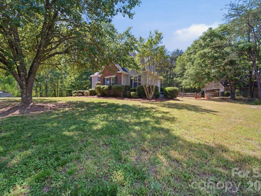 934 Clover Park Drive, Clover, SC 29710.  MLS# CAR4375865, YatesRealty ID 27598. 