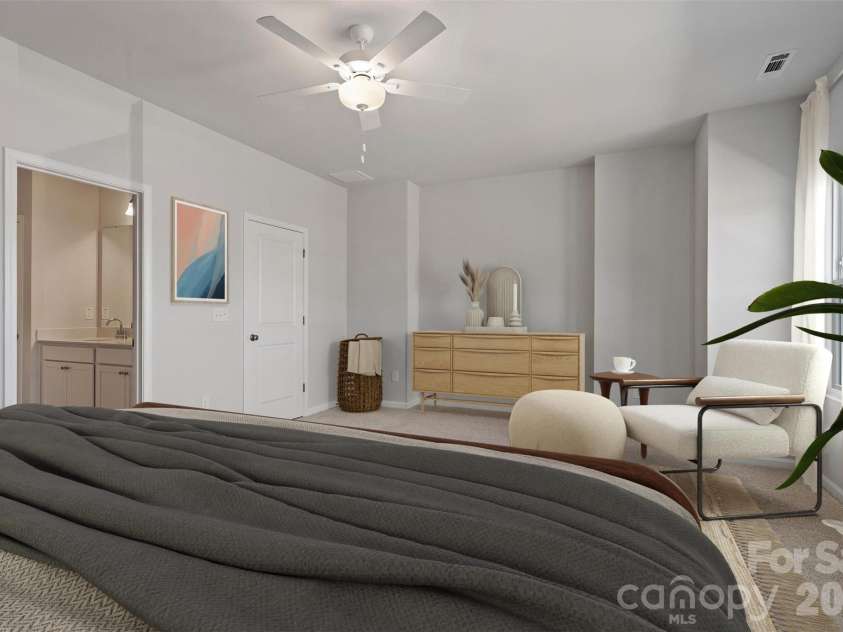 3017 Kingsfield Road, Charlotte, NC 28208.  MLS# CAR4343367, YatesRealty ID 2760. 