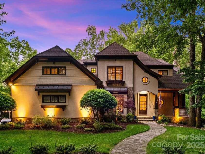 8534 Highgrove Street, Charlotte, NC 28277.  MLS# CAR4257228, YatesRealty ID 27600. 