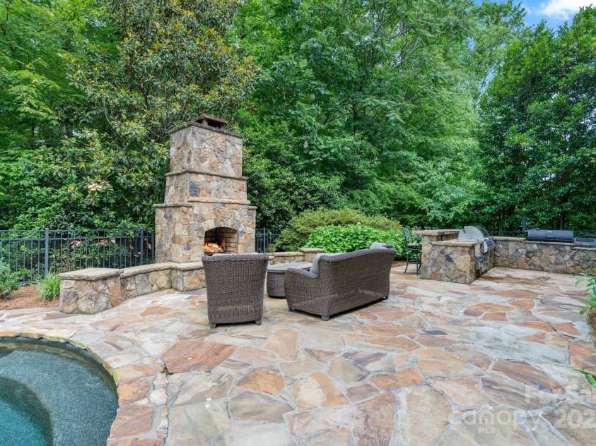 8534 Highgrove Street, Charlotte, NC 28277.  MLS# CAR4257228, YatesRealty ID 27600. 